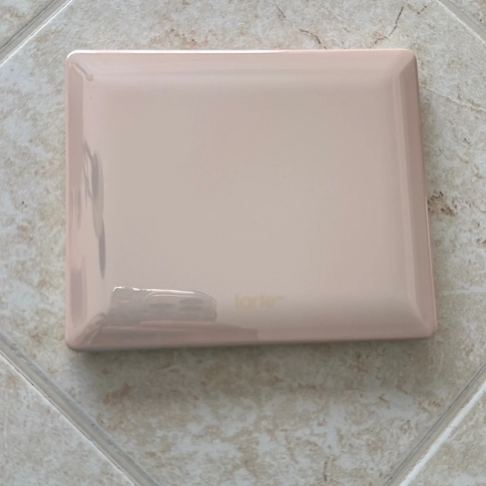 NIB Tarte Glamazon Amazonian Clay Eyeshadow Pallete